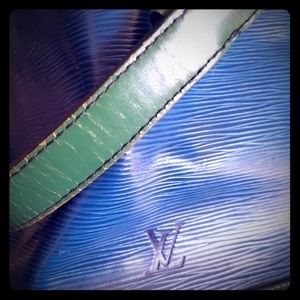 LOIS VUITTON GREEN BLUE BUCKET BAG